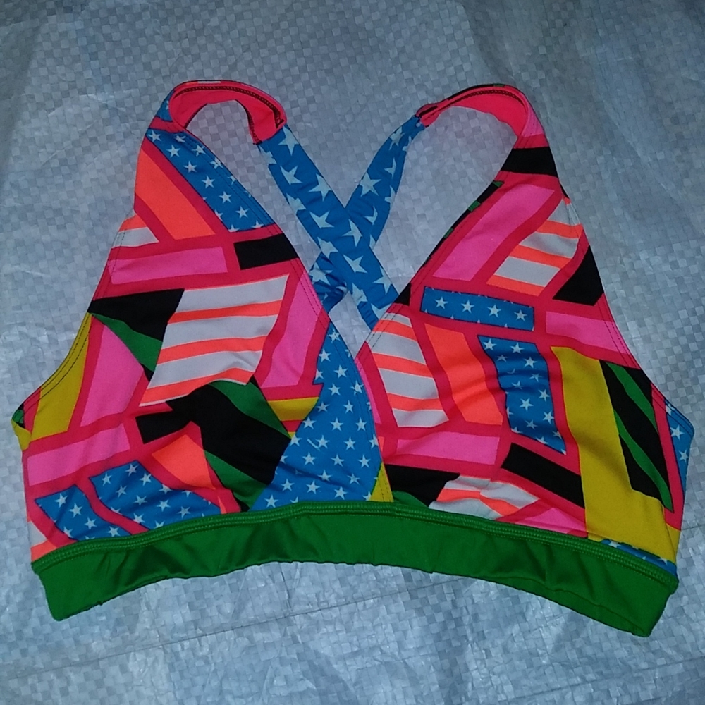 Zumba Victory Criss-Cross Sports Bra size XL XLovely Green Multi-color - Picture 1 of 2